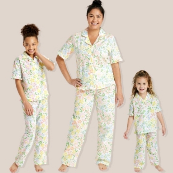 Mommy & Me Pj's Sets - Adults - Picture 3 of 6